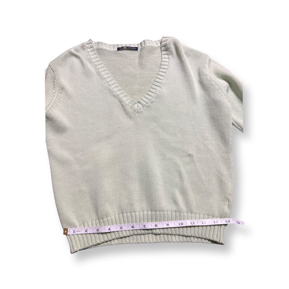 Brandy Melville V-Neck Sweater Light Green Lime Light Mint XS Longsleeve Knit. - Picture 5 of 13